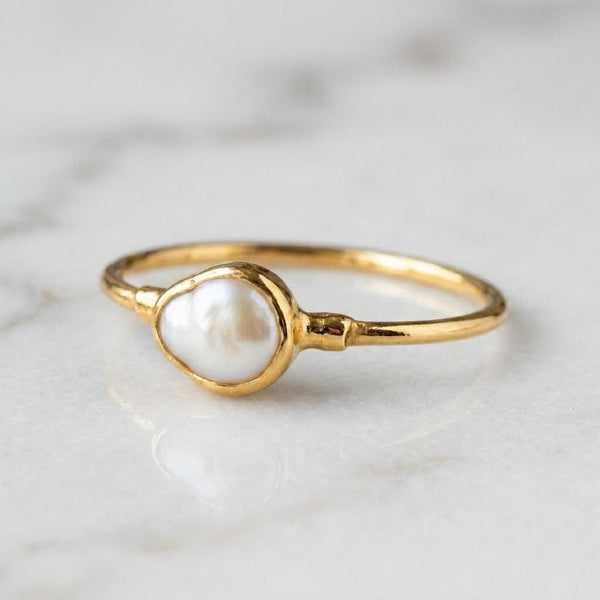 Dainty Raw Pearl Ring