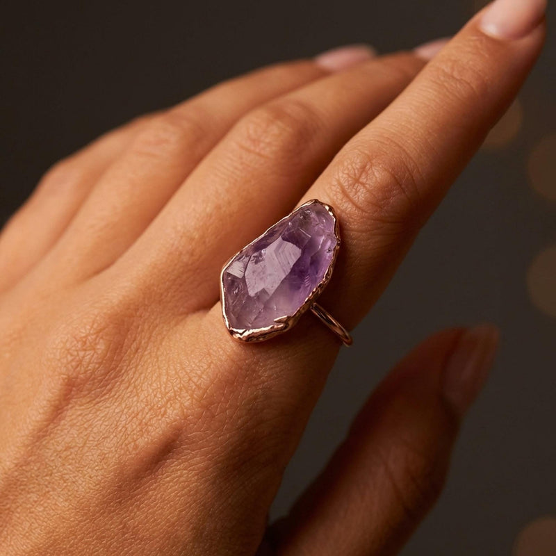 Vertical Raw Amethyst Ring, Rose Gold Rough Gemstone Ring,
