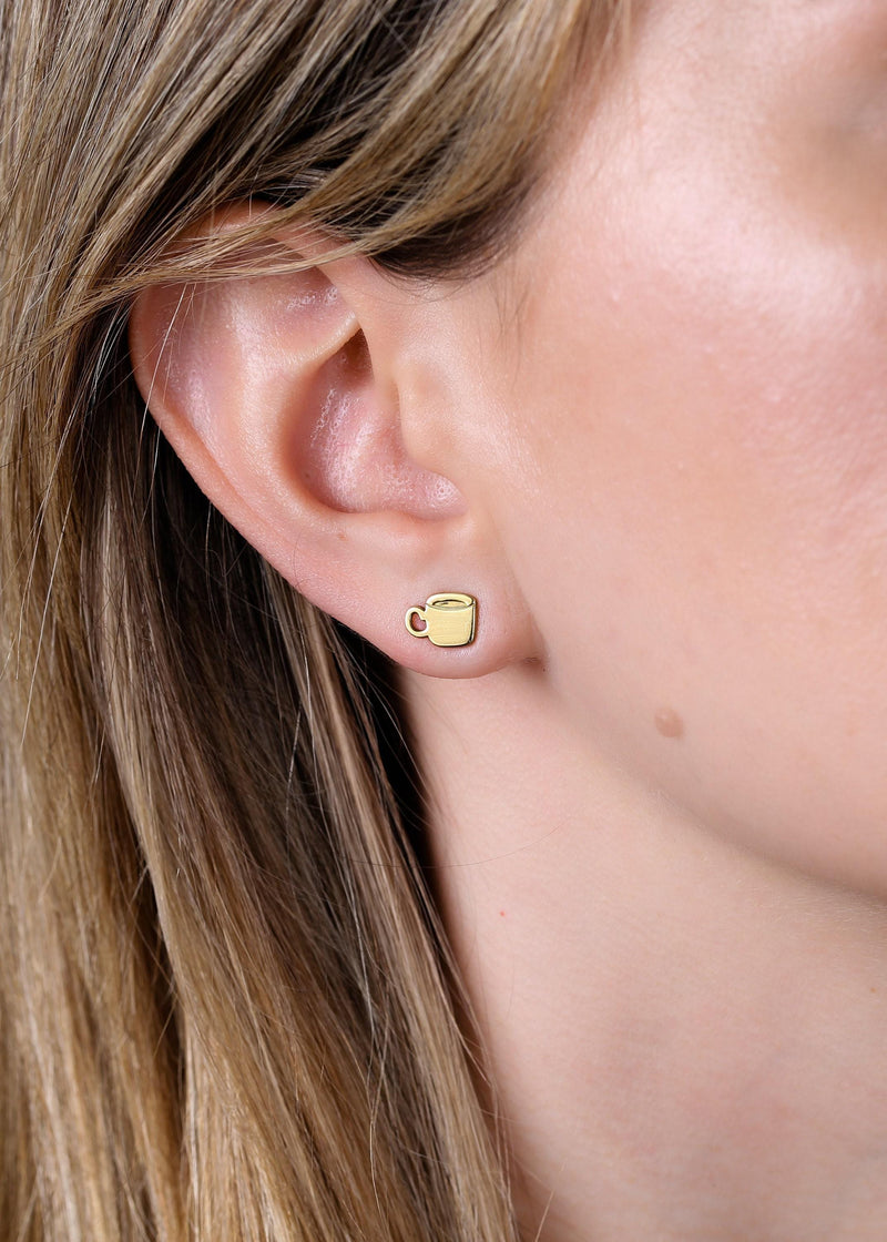 Pair of tiny gold coffee cup stud earrings with handle and steam, on white (8 of 13)