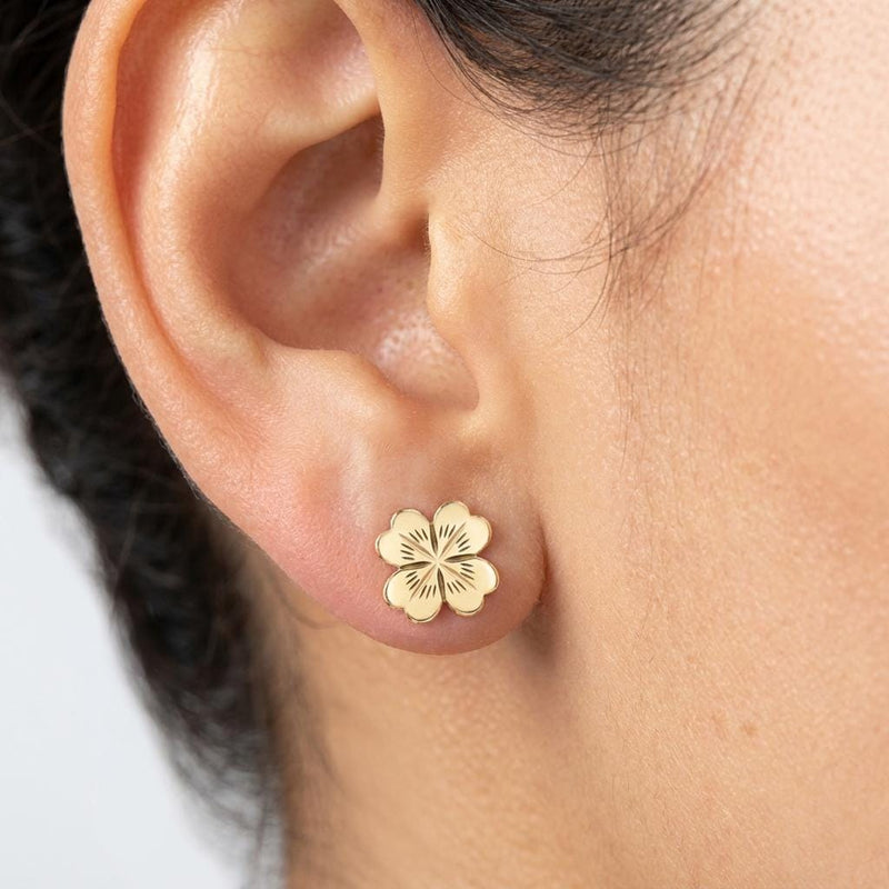 Pair of four leaf clover stud earrings in gold with four rounded leaves and a short stem (2 of 5)