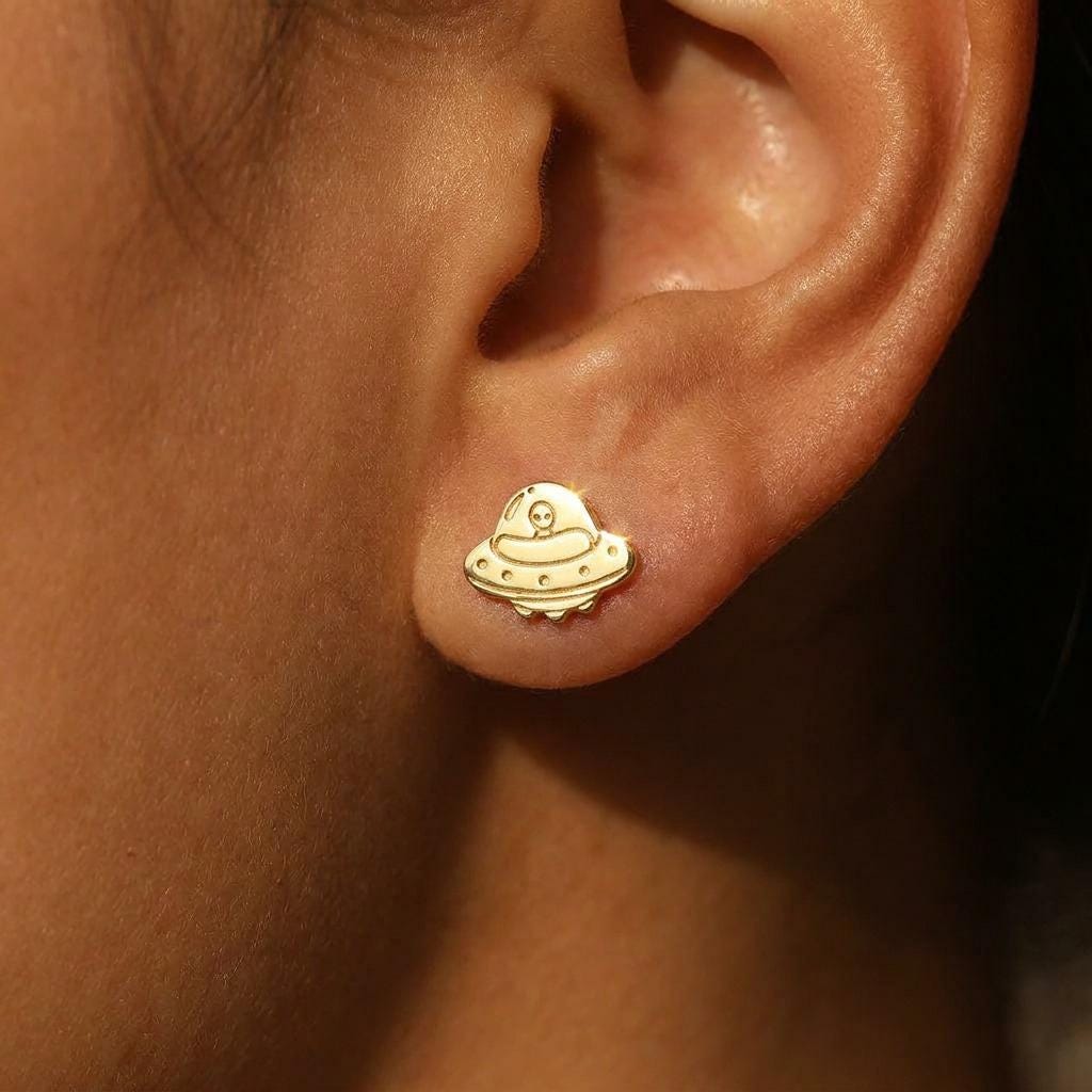 Pair of small alien and flying saucer stud earrings in gold (2 of 11)
