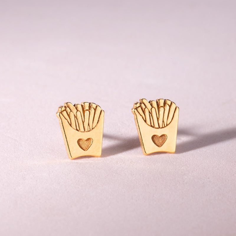 Tiny gold french fry carton stud earrings with fries over the rim. (5 of 10)