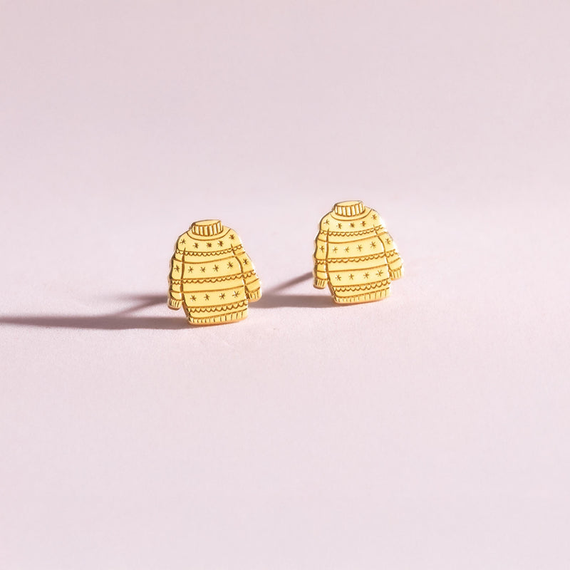 Pair of gold ugly Christmas sweater stud earrings with knit pattern (6 of 12)