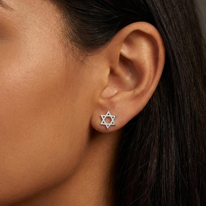 Pair of flat Star of David stud earrings in gold with even interlocking triangles (5 of 5)