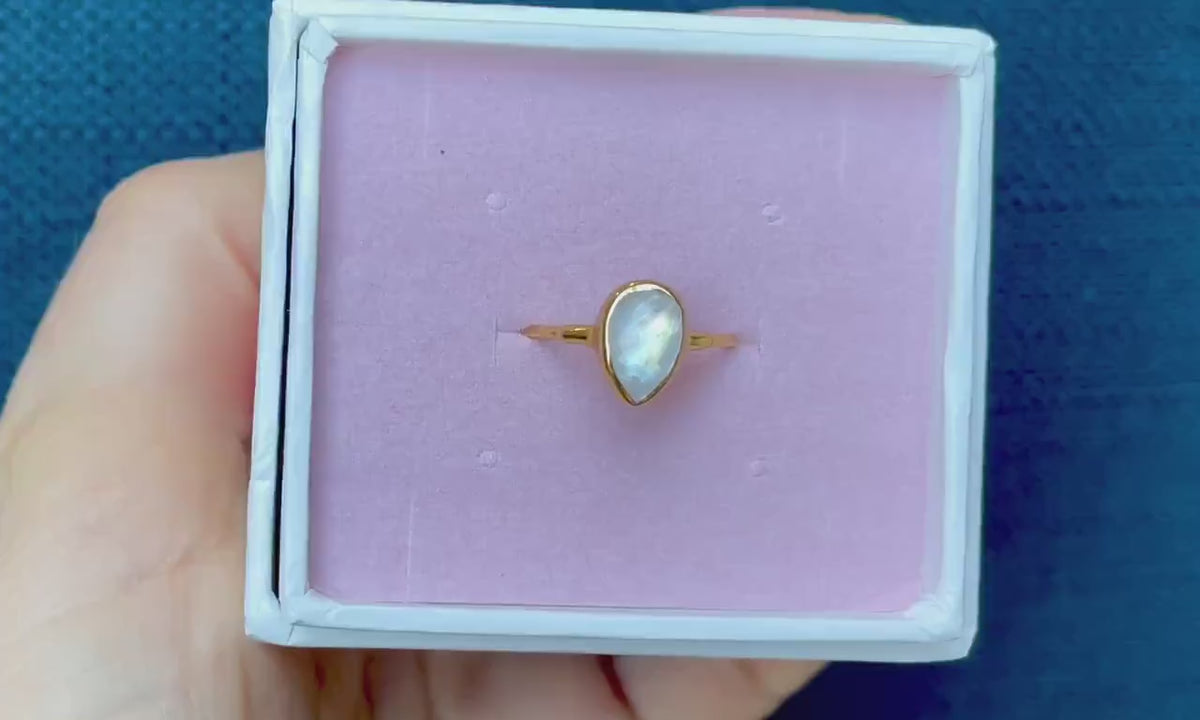 Rain Drop Moonstone Ring in Yellow Gold