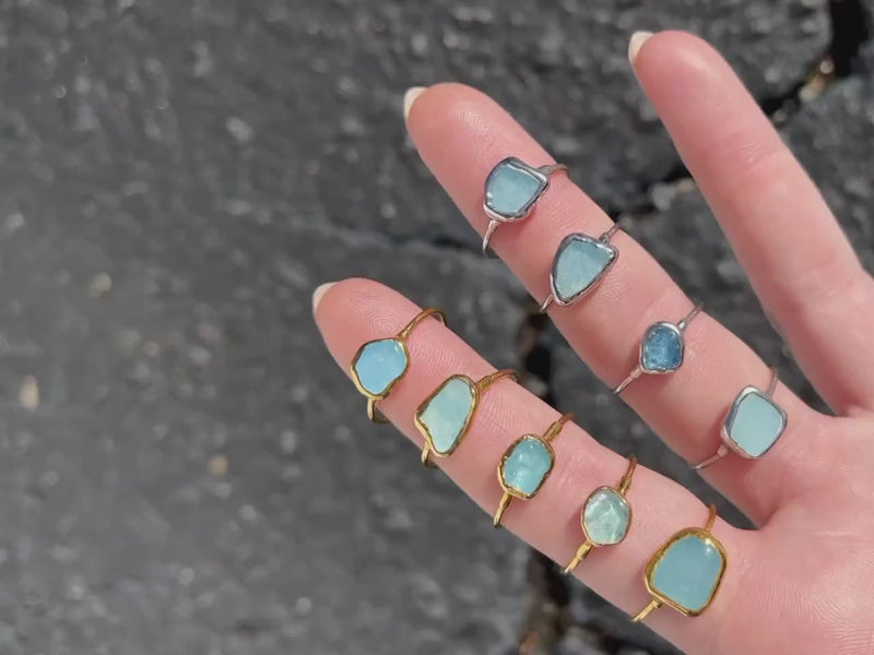 Dainty Raw Aquamarine Ring in Silver