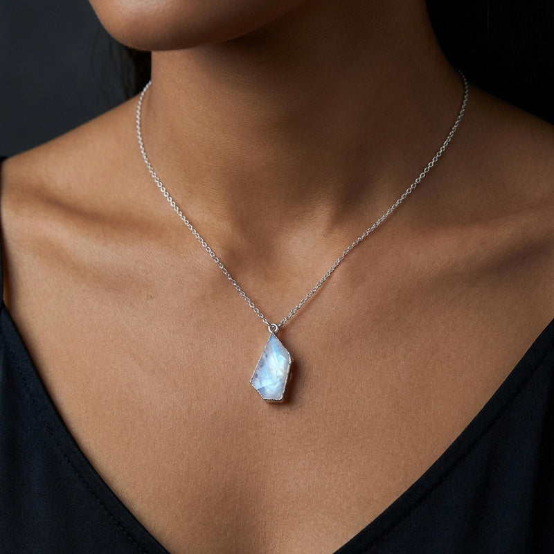 Raw Moonstone Necklace (11 of 14)