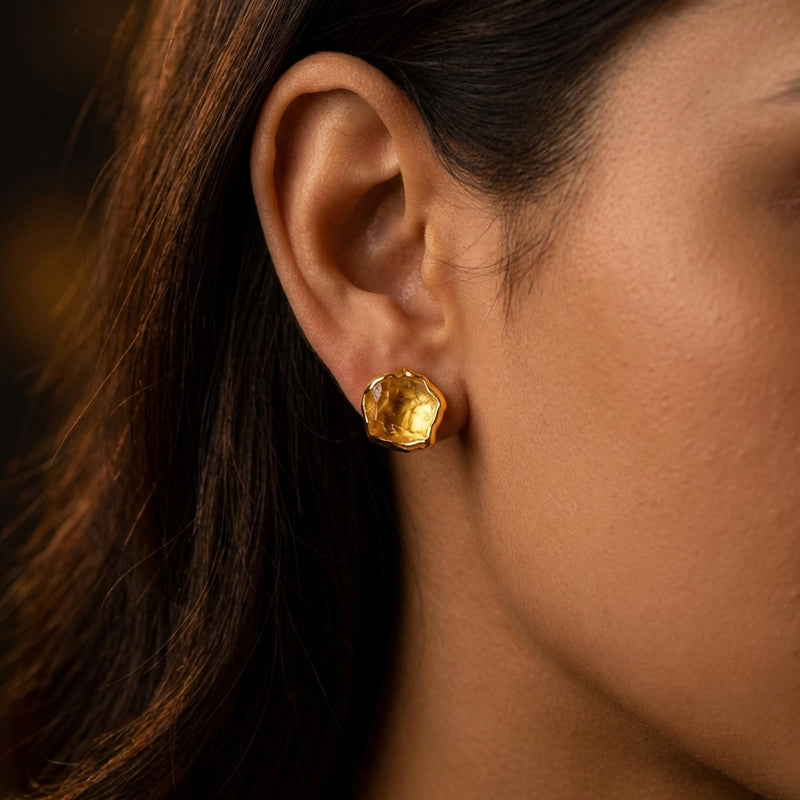 Ringcrush Raw Citrine Earrings, 24k gold (photo 13)