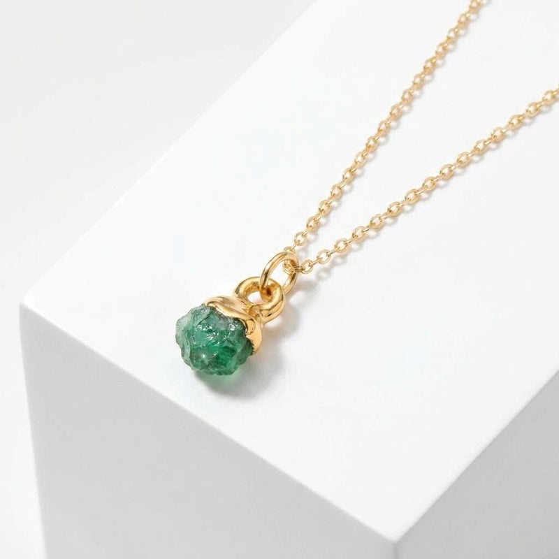 Dainty Raw Emerald Bracelet (5 of 10)