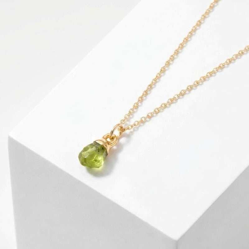 Dainty Raw Peridot Bracelet (5 of 8)