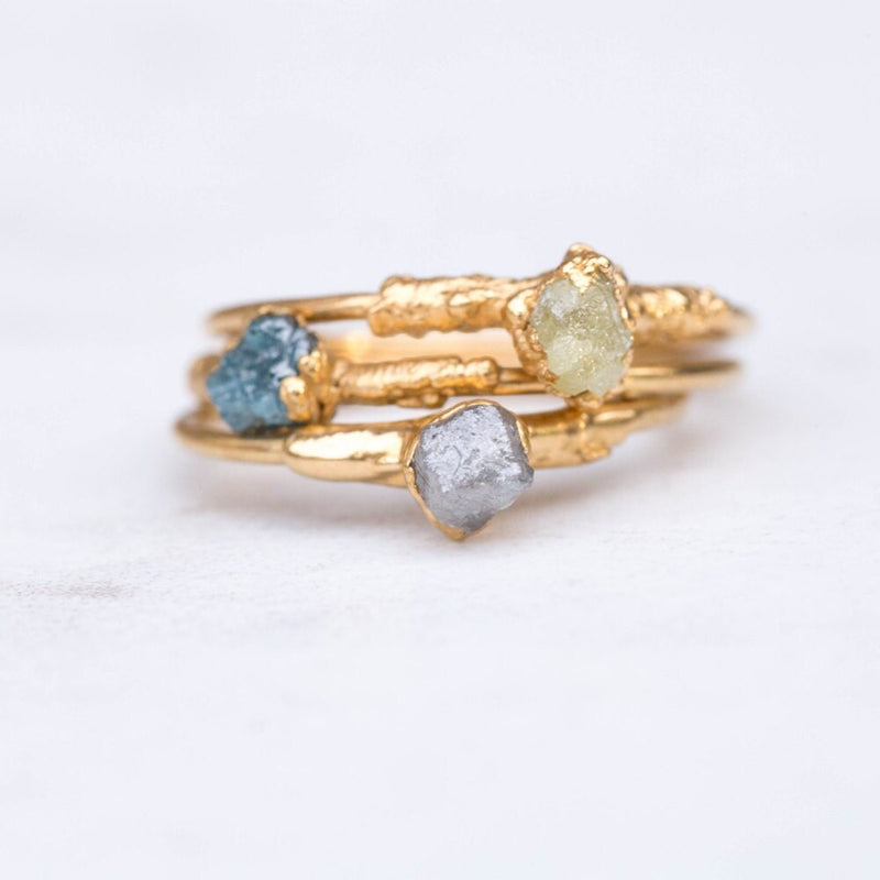 Additional photo of the Dainty Raw Raw Diamond Ring (photo 5)