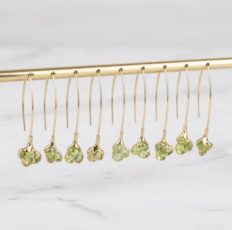 Ringcrush Raw Peridot Dangle Earrings, 24k gold (photo 4)