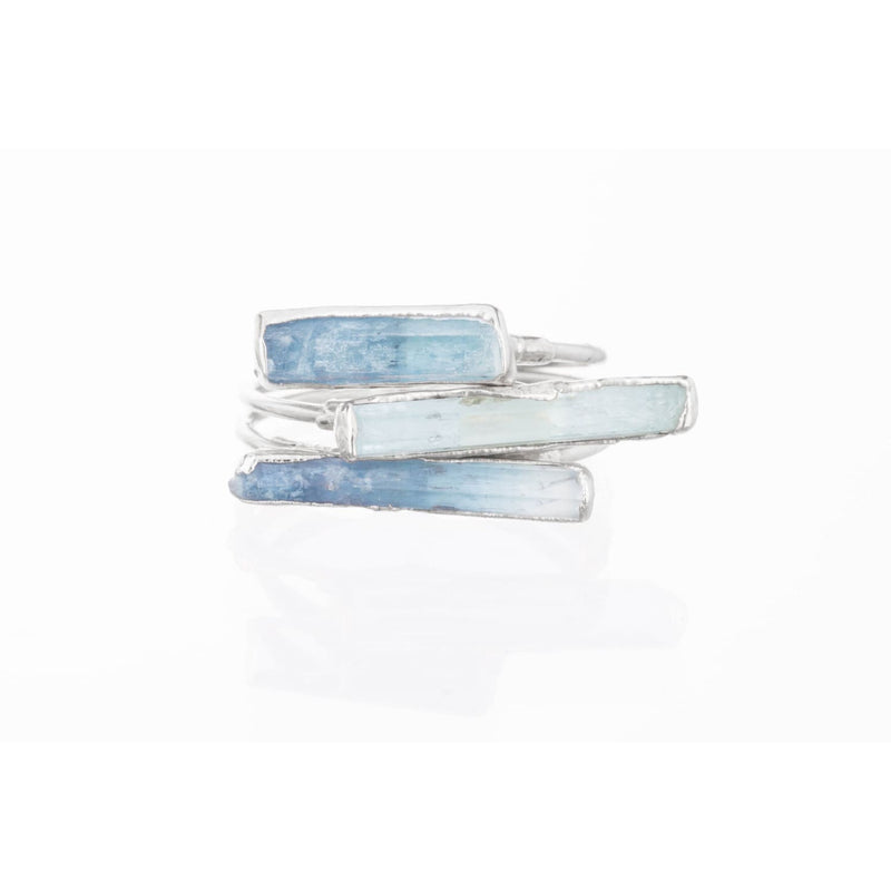 Raw Aquamarine Bar Ring in Yellow Gold Gemstone Jewelry