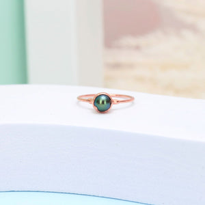 Raw Black Pearl Ring in Rose Gold Gemstone Jewelry Rough