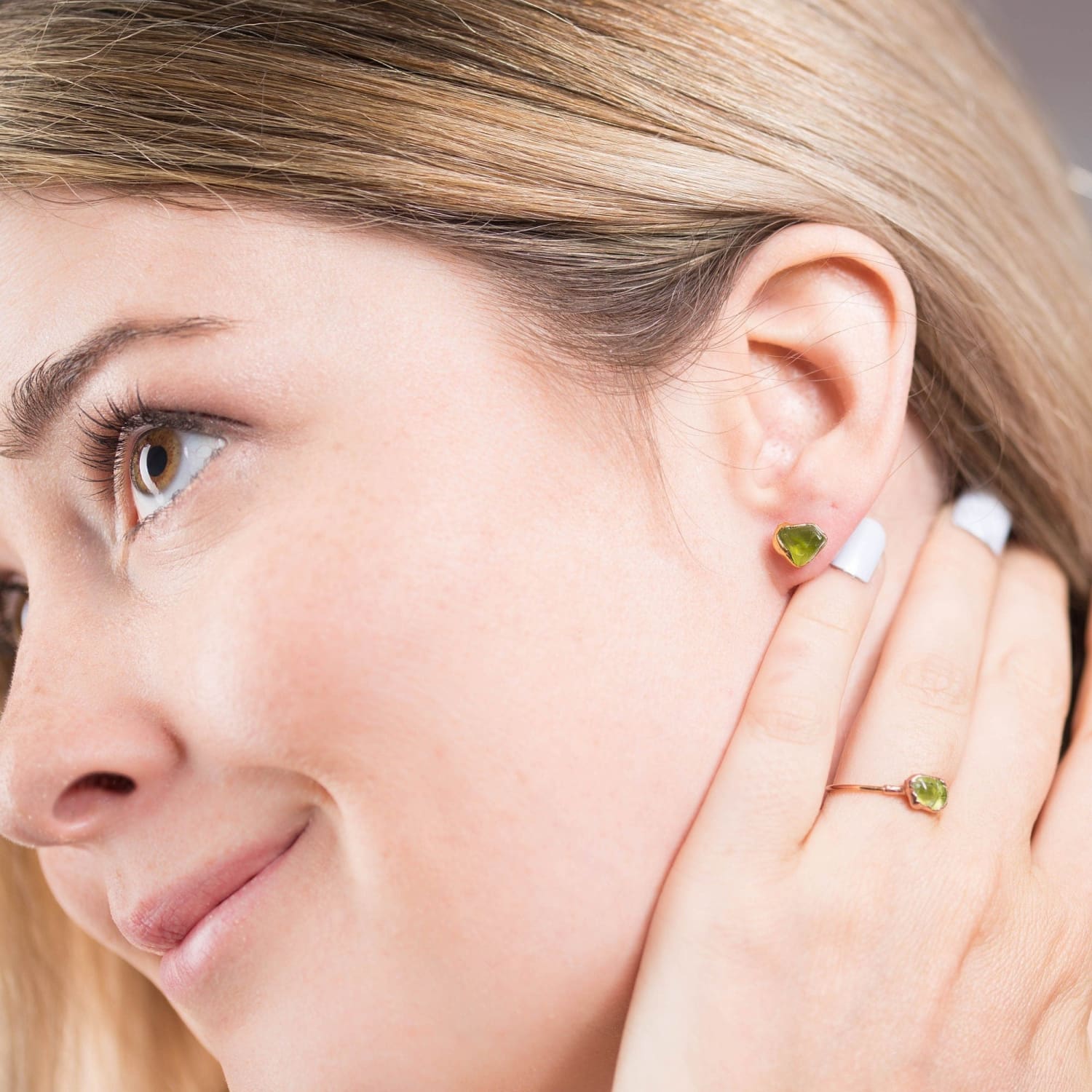 Raw Peridot Stud Earrings in Rose Gold Gemstone Jewelry