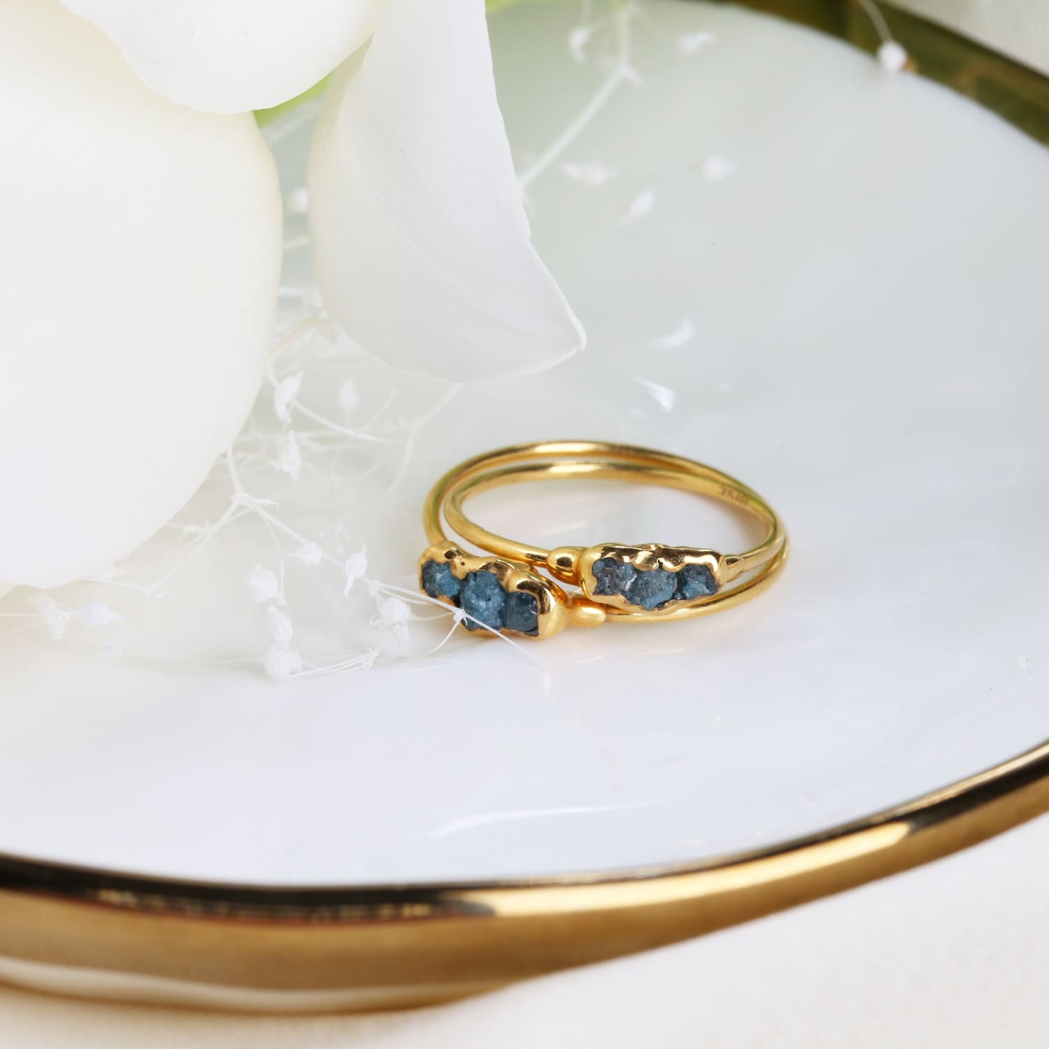Three Stone Raw Blue Diamond Ring Gemstone Jewelry Rough