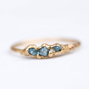 Three Stone Raw Blue Diamond Ring in Yellow Gold Gemstone